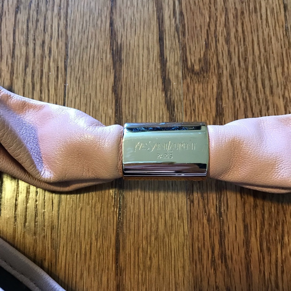 Scalloped YSL leather evening bag. - Picture 2 of 3